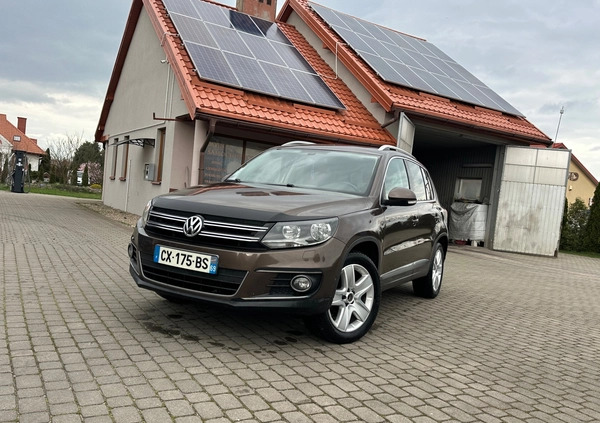 Volkswagen Tiguan cena 39900 przebieg: 172555, rok produkcji 2012 z Ostrołęka małe 106